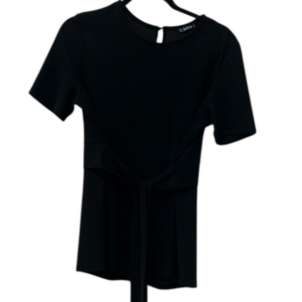 SHEIN Black Short Sleeve Top with Tie Accent